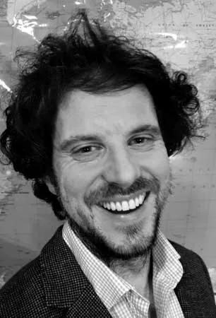 Ian Macneill